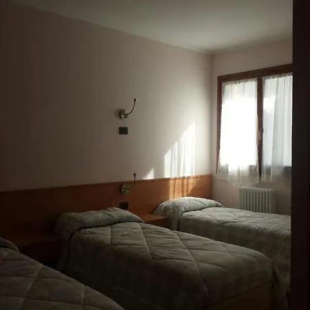 Casa Alpina Sacro Cuore Hotel 2*