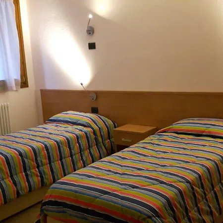 Casa Alpina Sacro Cuore Hotel 2*